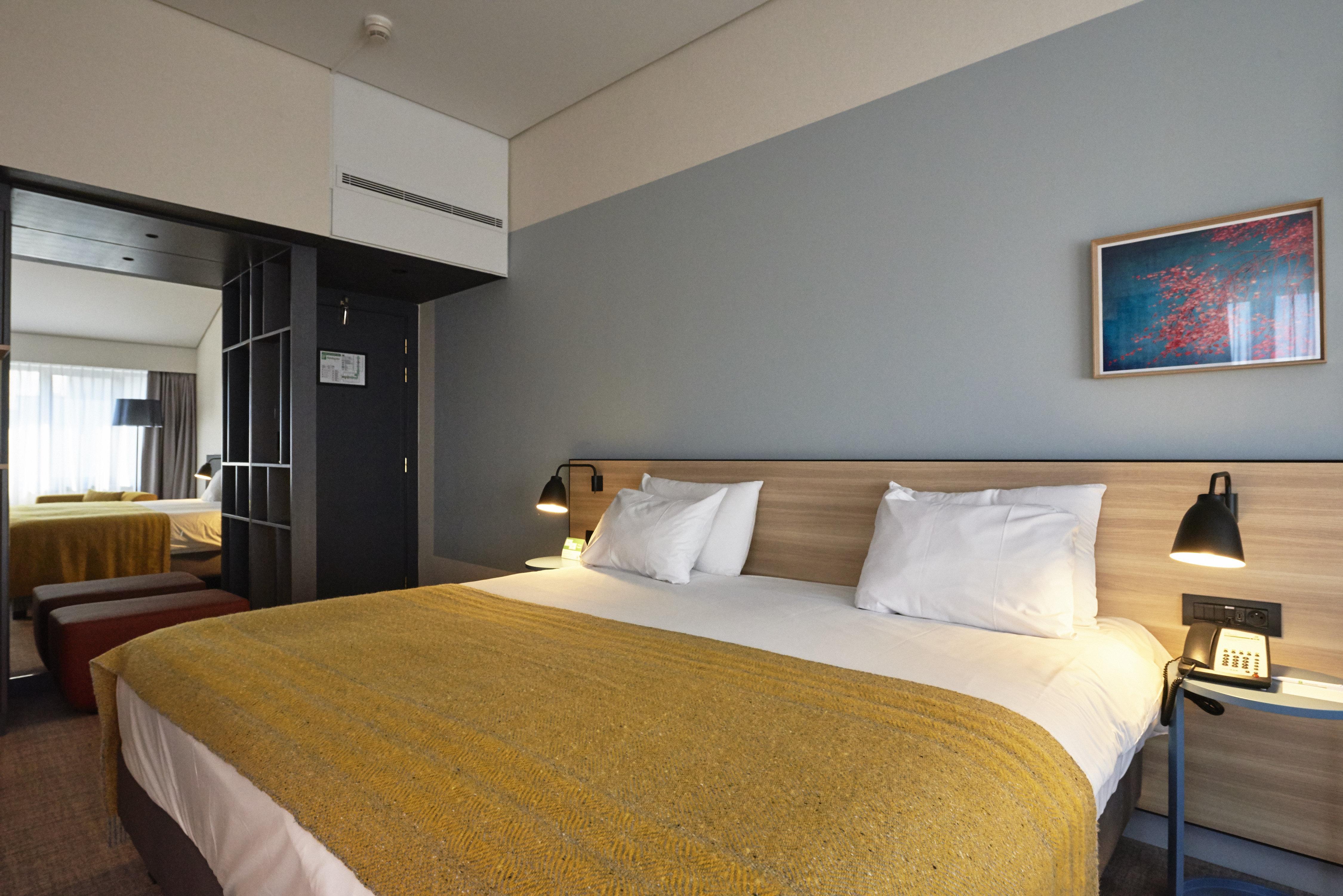 Holiday Inn Hasselt By Ihg Екстериор снимка