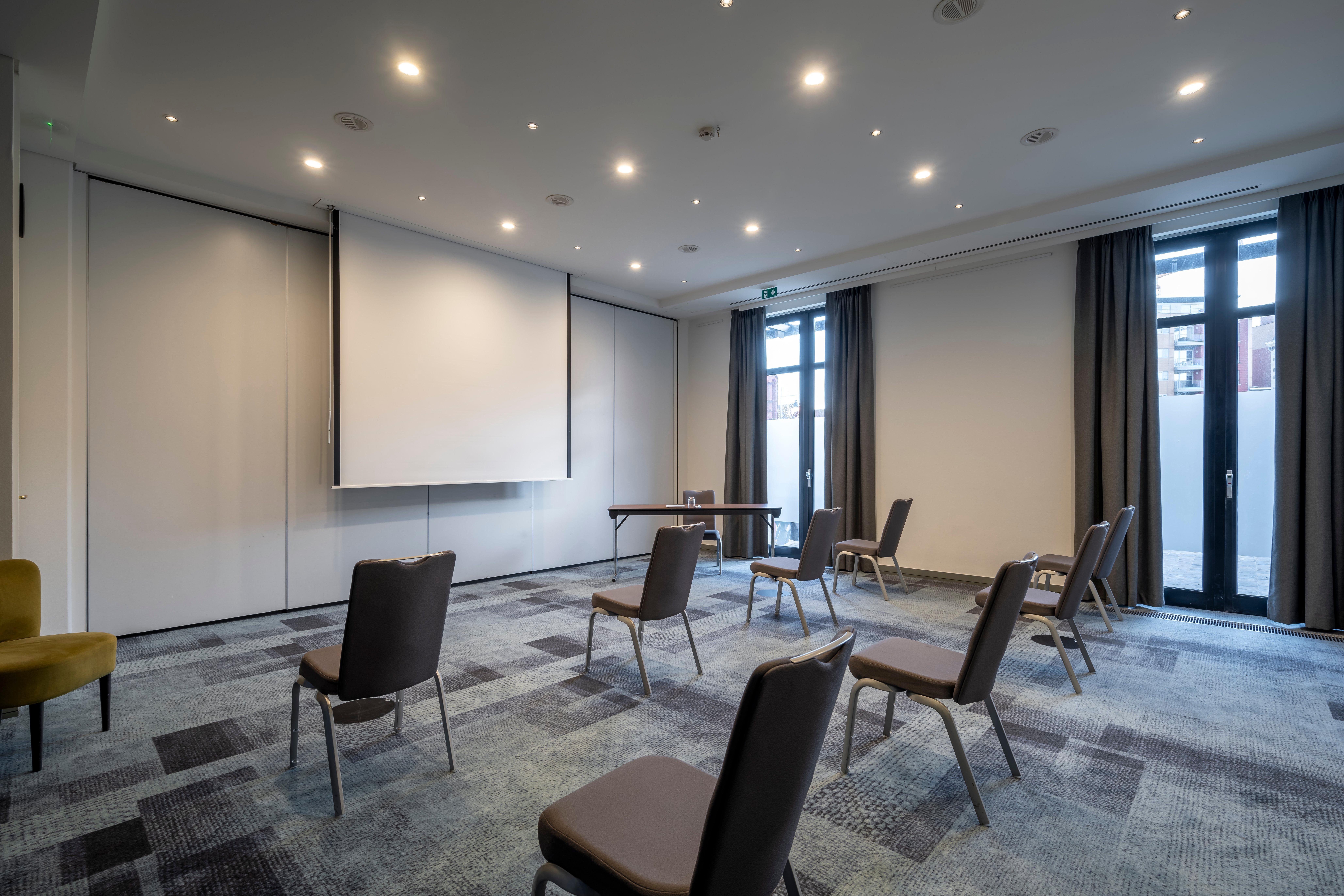 Holiday Inn Hasselt By Ihg Екстериор снимка