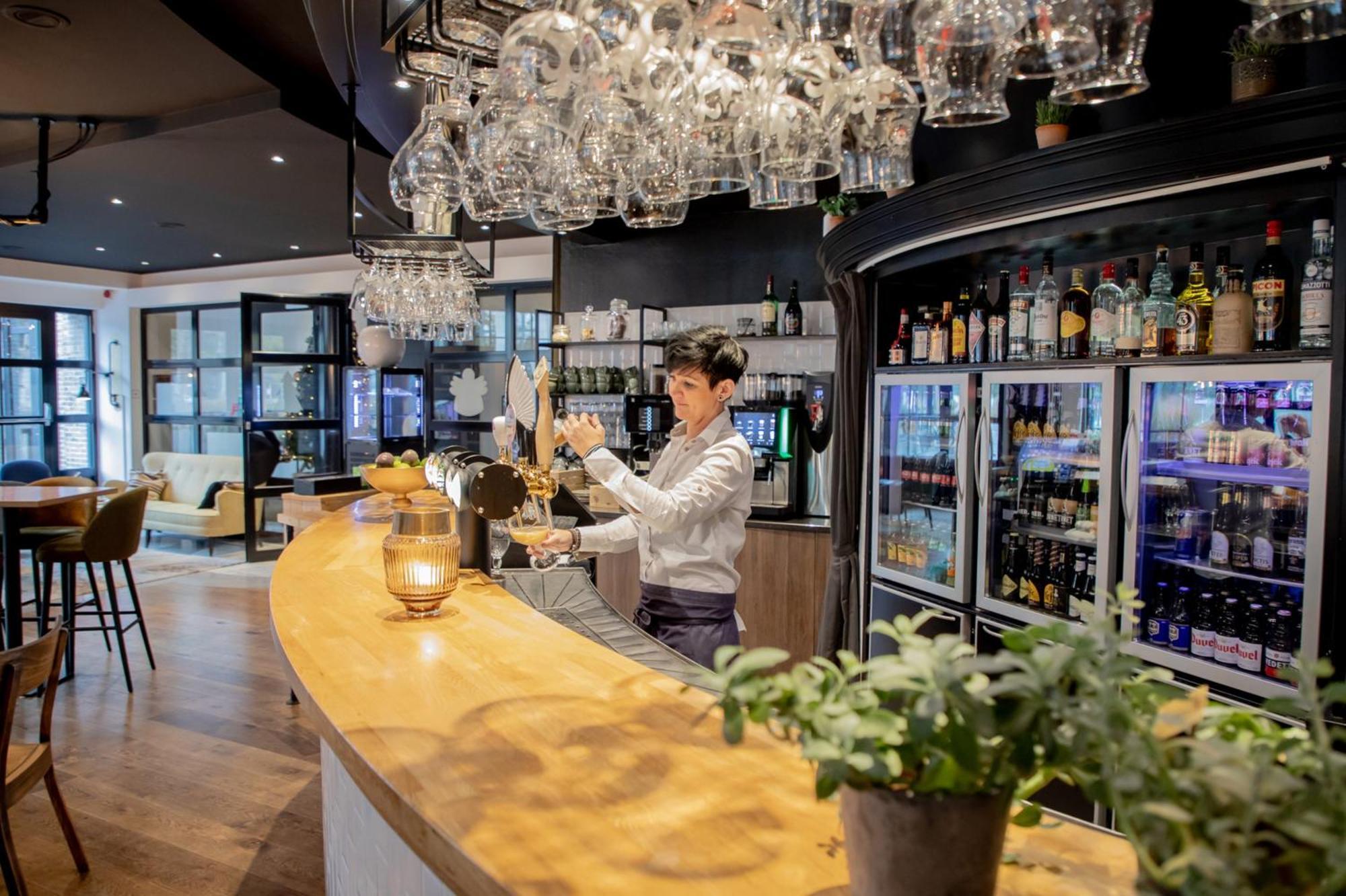 Holiday Inn Hasselt By Ihg Екстериор снимка